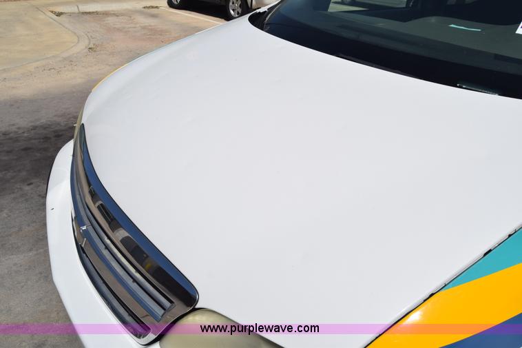 image for item J6614 2003 Chevrolet Venture Cargo van