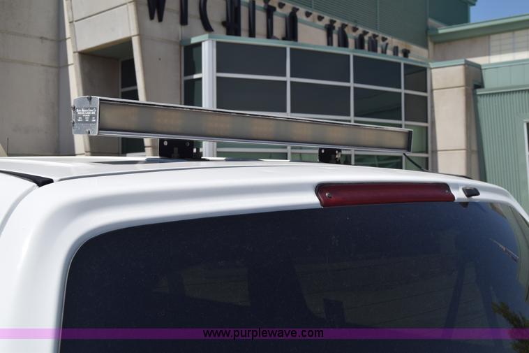 image for item J6614 2003 Chevrolet Venture Cargo van