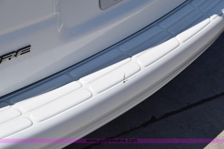 image for item J6614 2003 Chevrolet Venture Cargo van