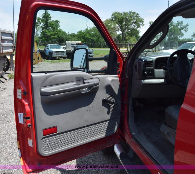 image for item K8503 2003 Ford F550 Super Duty XL Crew Cab fire rescue truck