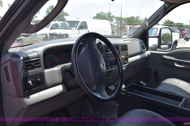 image for item K8503 2003 Ford F550 Super Duty XL Crew Cab fire rescue truck