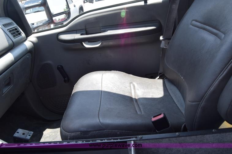 image for item K8503 2003 Ford F550 Super Duty XL Crew Cab fire rescue truck