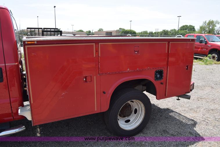 image for item K8503 2003 Ford F550 Super Duty XL Crew Cab fire rescue truck