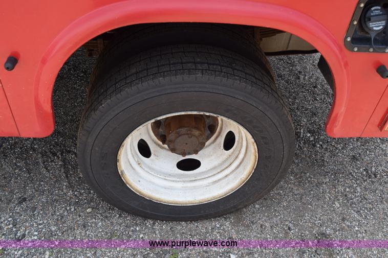 image for item K8503 2003 Ford F550 Super Duty XL Crew Cab fire rescue truck