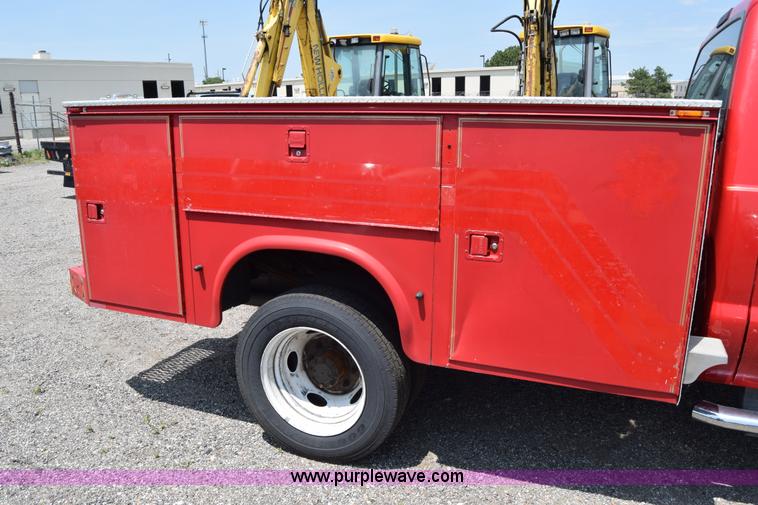 image for item K8503 2003 Ford F550 Super Duty XL Crew Cab fire rescue truck