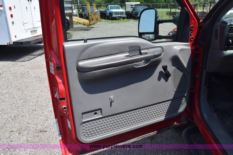 image for item K8505 2002 Ford F550 Super Duty XL Crew Cab fire rescue truck