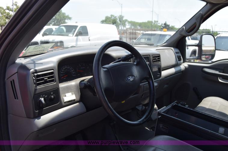 image for item K8505 2002 Ford F550 Super Duty XL Crew Cab fire rescue truck