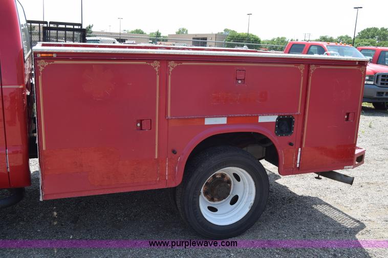 image for item K8505 2002 Ford F550 Super Duty XL Crew Cab fire rescue truck