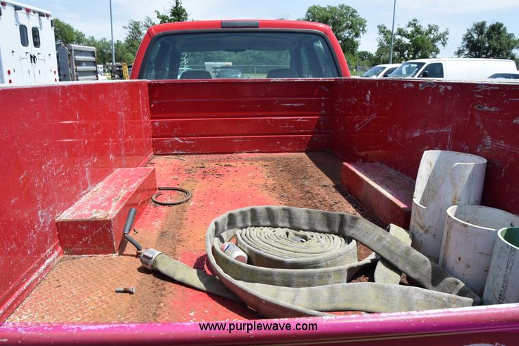 image for item K8505 2002 Ford F550 Super Duty XL Crew Cab fire rescue truck