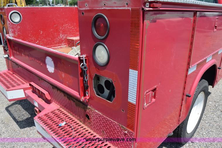 image for item K8505 2002 Ford F550 Super Duty XL Crew Cab fire rescue truck