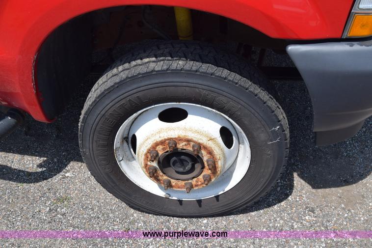 image for item K8505 2002 Ford F550 Super Duty XL Crew Cab fire rescue truck