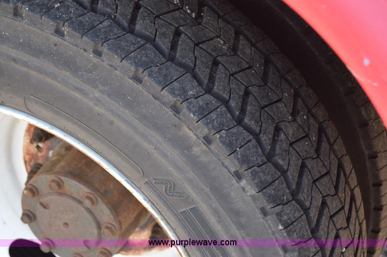 image for item K8505 2002 Ford F550 Super Duty XL Crew Cab fire rescue truck