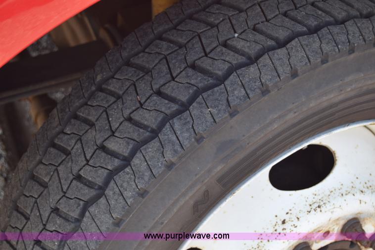 image for item K8505 2002 Ford F550 Super Duty XL Crew Cab fire rescue truck