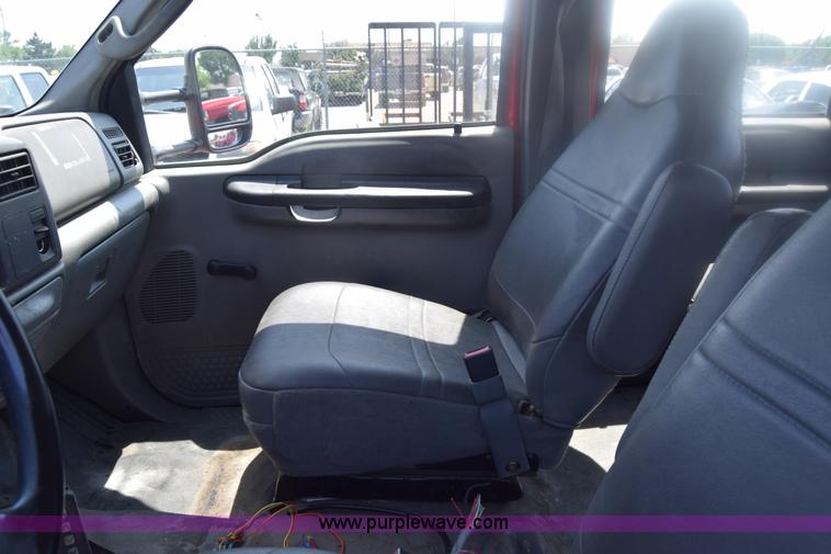 image for item K8506 2004 Ford F550 Super Duty XL Crew Cab fire rescue truck