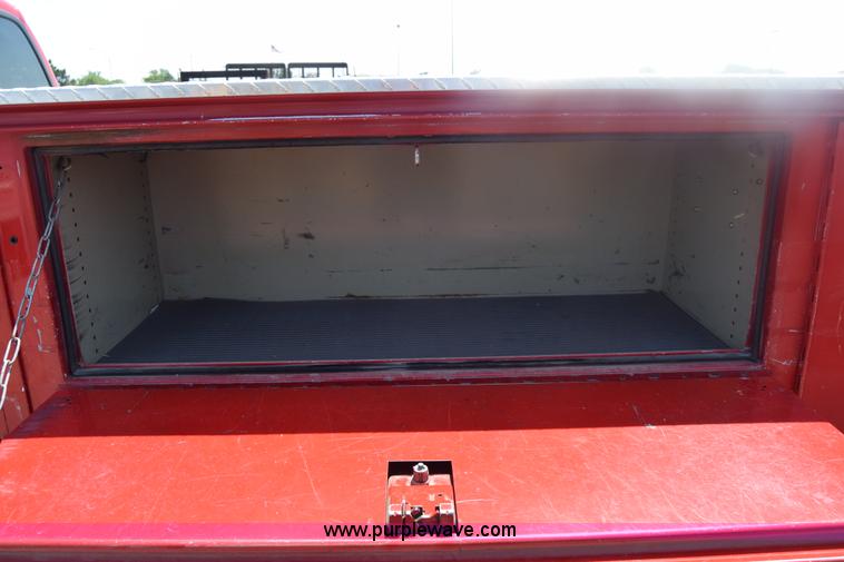 image for item K8506 2004 Ford F550 Super Duty XL Crew Cab fire rescue truck