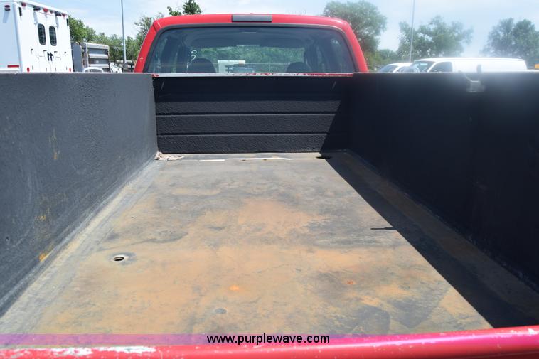 image for item K8506 2004 Ford F550 Super Duty XL Crew Cab fire rescue truck