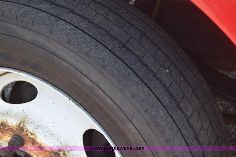 image for item K8506 2004 Ford F550 Super Duty XL Crew Cab fire rescue truck