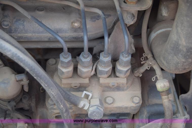 image for item K8510 2005 Bobcat S220 skid steer