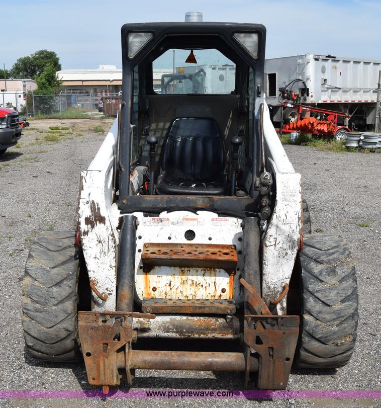 image for item K8511 2006 Bobcat S220 skid steer