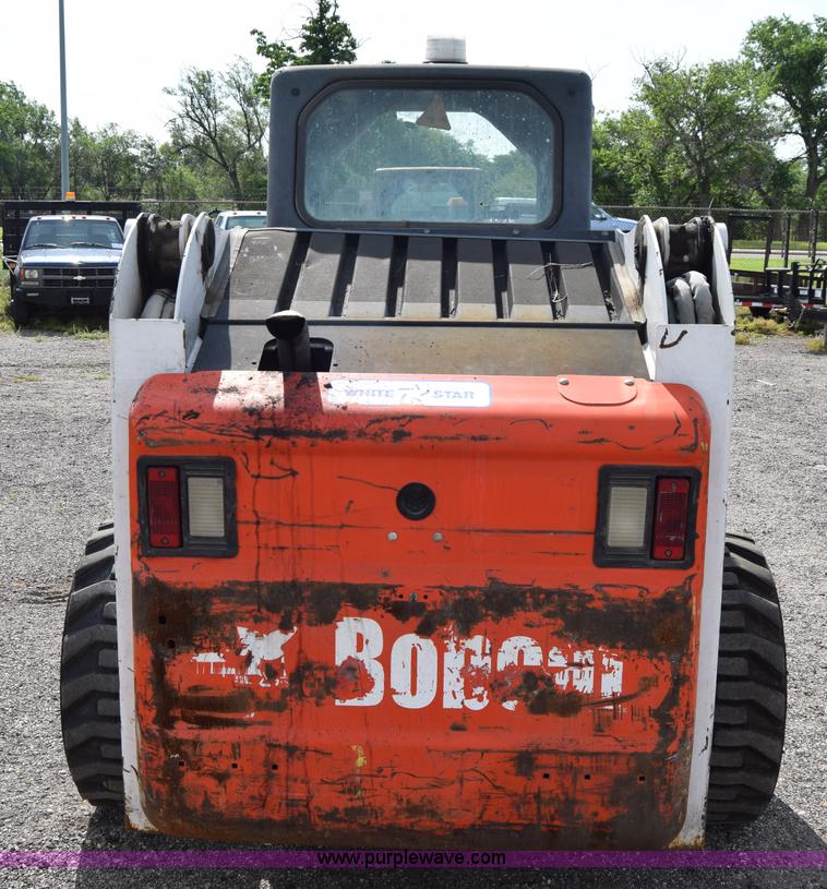 image for item K8514 2005 Bobcat S220 skid steer