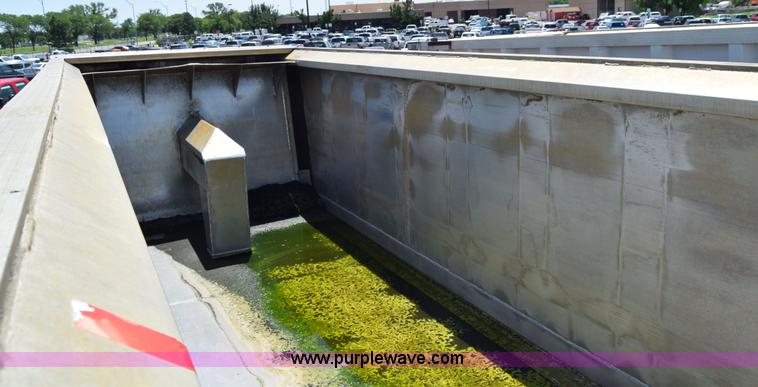 image for item K8518 1997 East Pusher ejection trailer