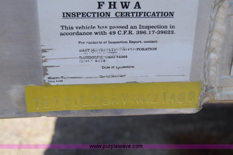 image for item K8518 1997 East Pusher ejection trailer