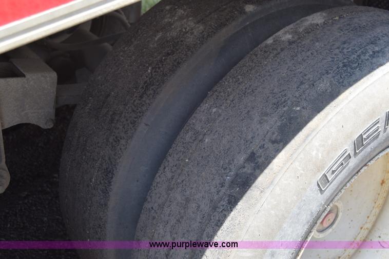 image for item K8518 1997 East Pusher ejection trailer