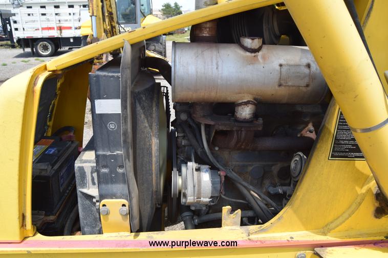 image for item K8521 2003 New Holland LB75 backhoe