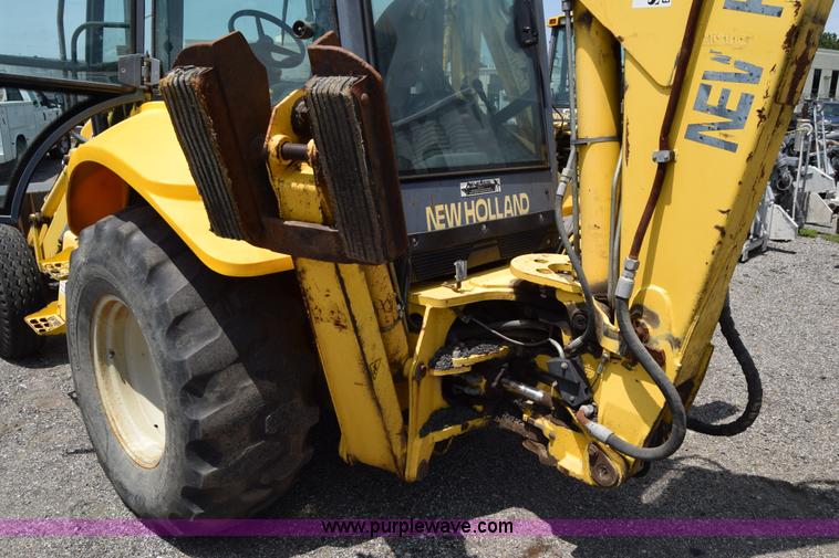 image for item K8521 2003 New Holland LB75 backhoe