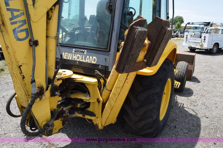 image for item K8521 2003 New Holland LB75 backhoe
