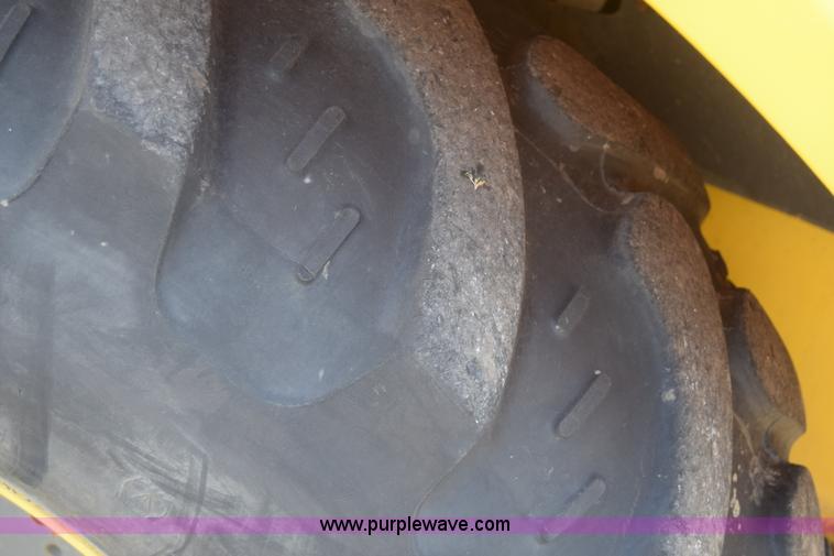 image for item K8521 2003 New Holland LB75 backhoe