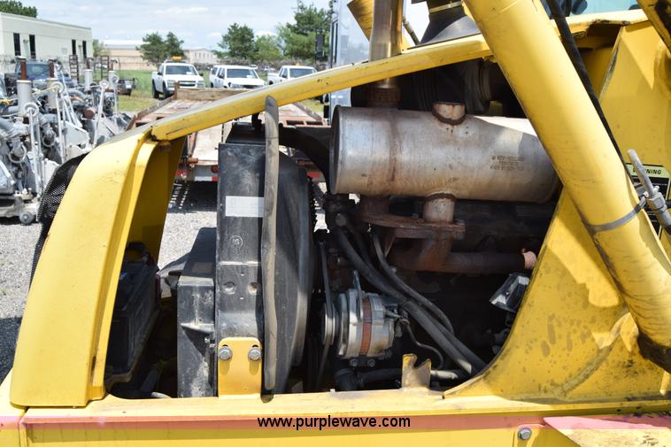 image for item K8522 2003 New Holland LB75 backhoe