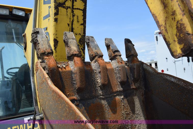 image for item K8522 2003 New Holland LB75 backhoe