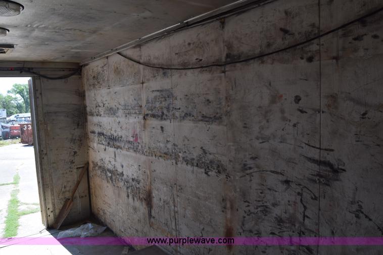 image for item K8524 2006 Freightliner MT55 delivery van