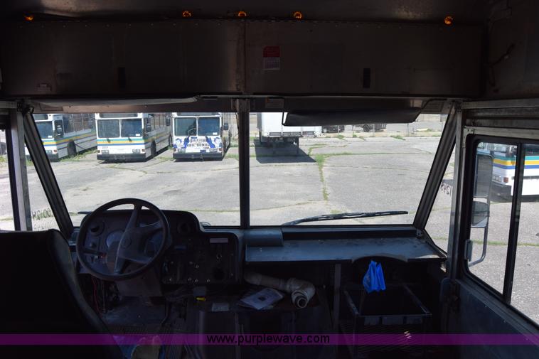 image for item K8524 2006 Freightliner MT55 delivery van