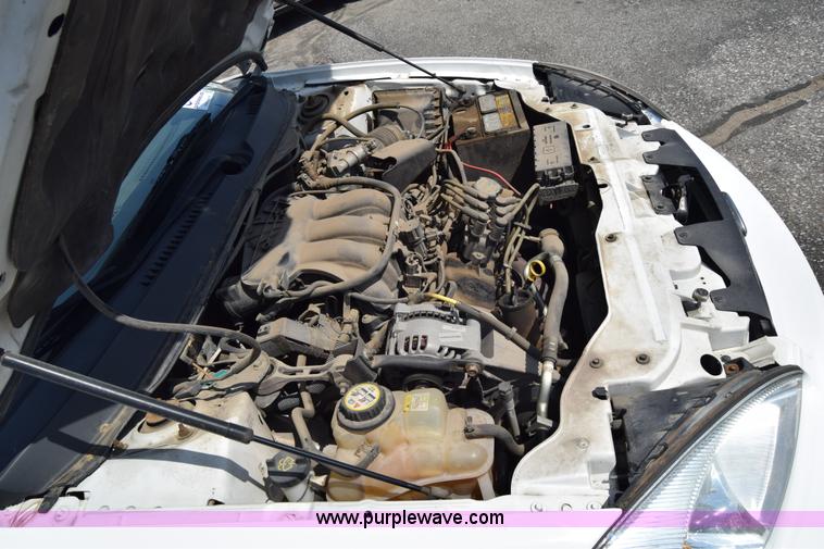 image for item K8541 2006 Ford Taurus SE