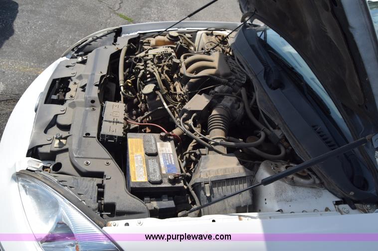 image for item K8543 2006 Ford Taurus SE