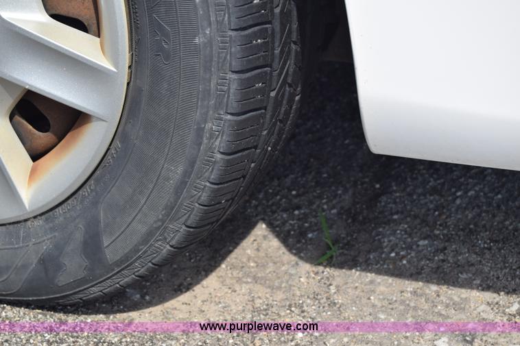 image for item K8544 2006 Ford Taurus SE