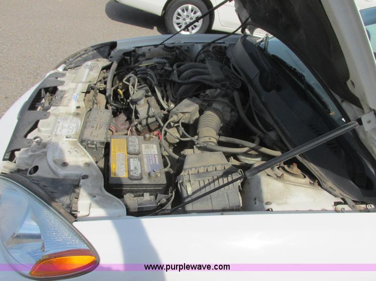 image for item K8548 2005 Ford Taurus SE