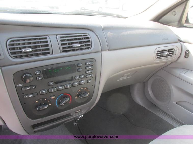 image for item K8554 2006 Ford Taurus SE