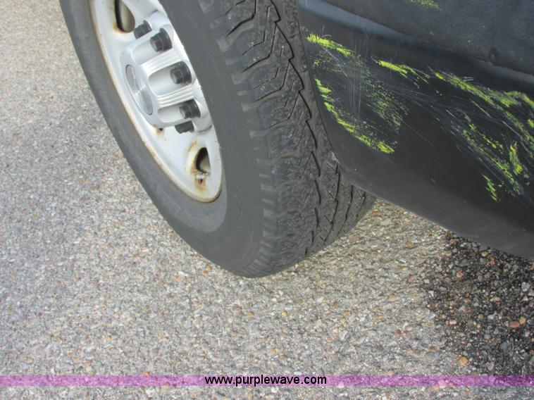 image for item K8557 2008 Chevrolet Express 2500 Cargo van