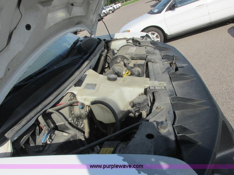 image for item K8558 2007 Chevrolet Express 2500 Cargo van