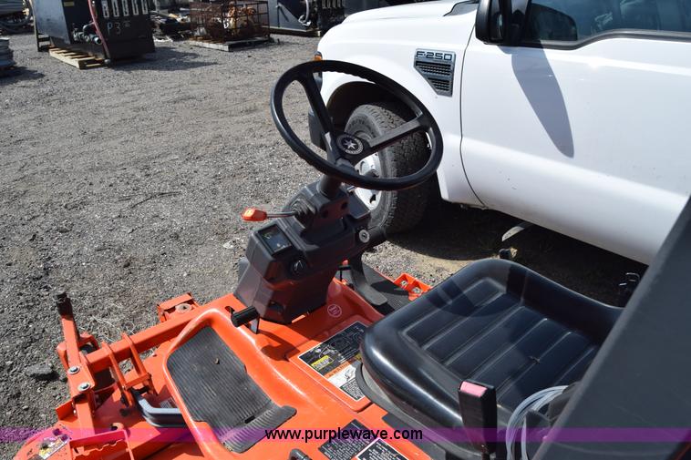 image for item K8562 Kubota F2560 lawn mower