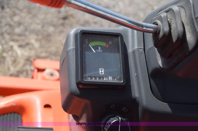 image for item K8562 Kubota F2560 lawn mower