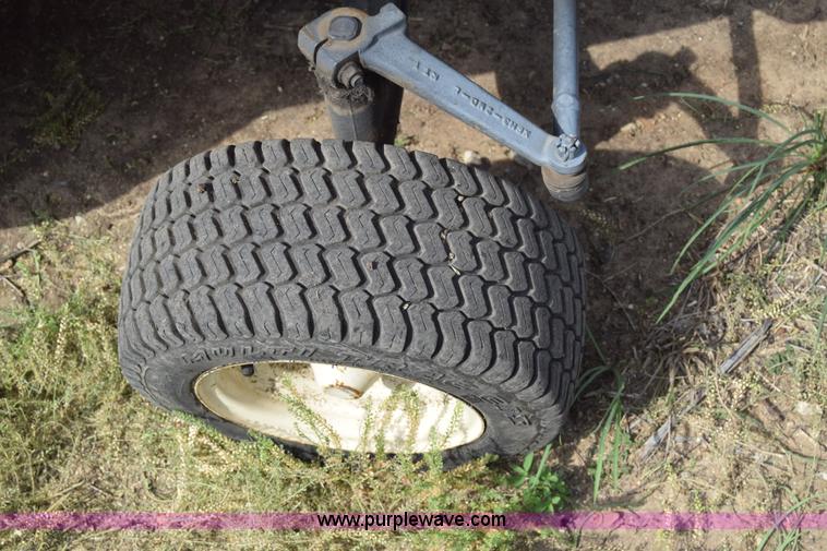 image for item K8562 Kubota F2560 lawn mower