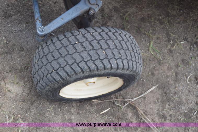 image for item K8562 Kubota F2560 lawn mower