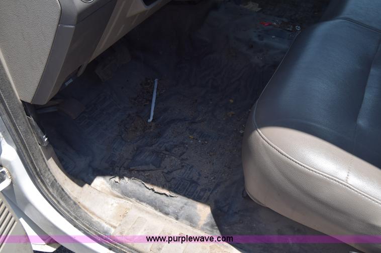 image for item K8564 2008 Ford F250 Super Duty XL SuperCab pickup truck