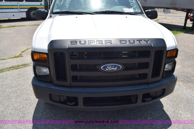 image for item K8564 2008 Ford F250 Super Duty XL SuperCab pickup truck
