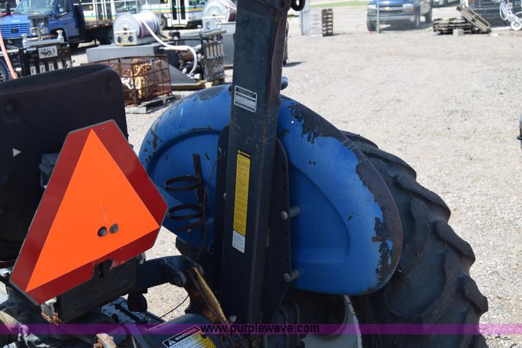 image for item K8565 1996 New Holland 3930 tractor