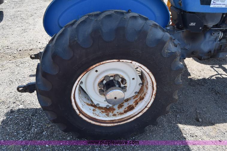 image for item K8565 1996 New Holland 3930 tractor